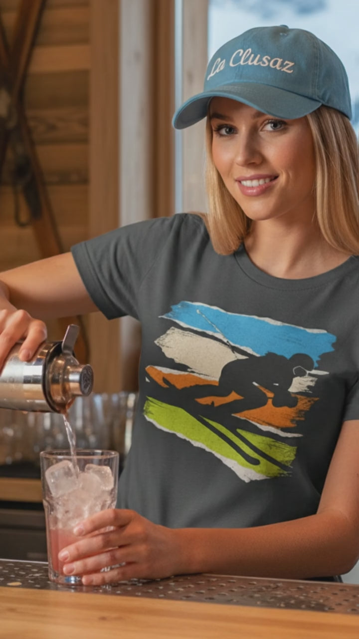 Vintage Downhill Skier Retro Lifestyle Video — Universe Digital